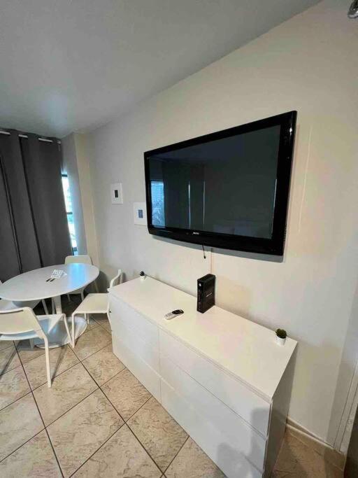 Charming Studio City View! Miami Beach Exterior foto